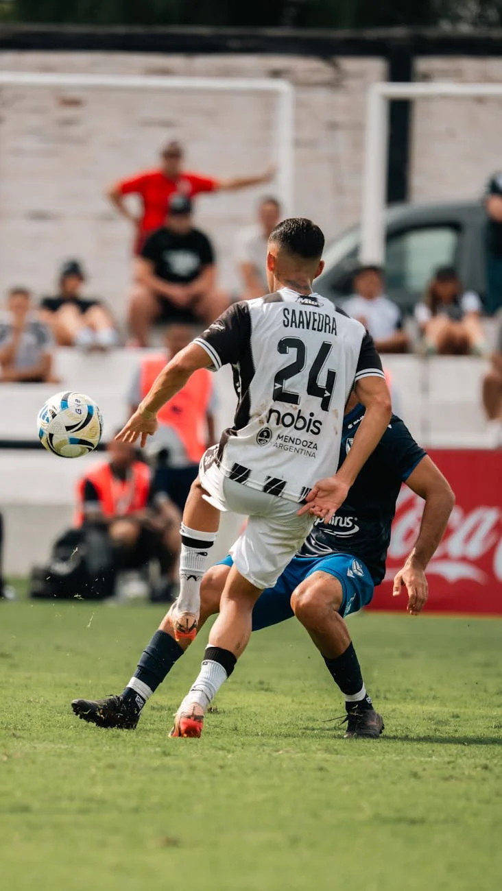 César Casadei: Analysing His Chelsea Loan Impact at Leicester