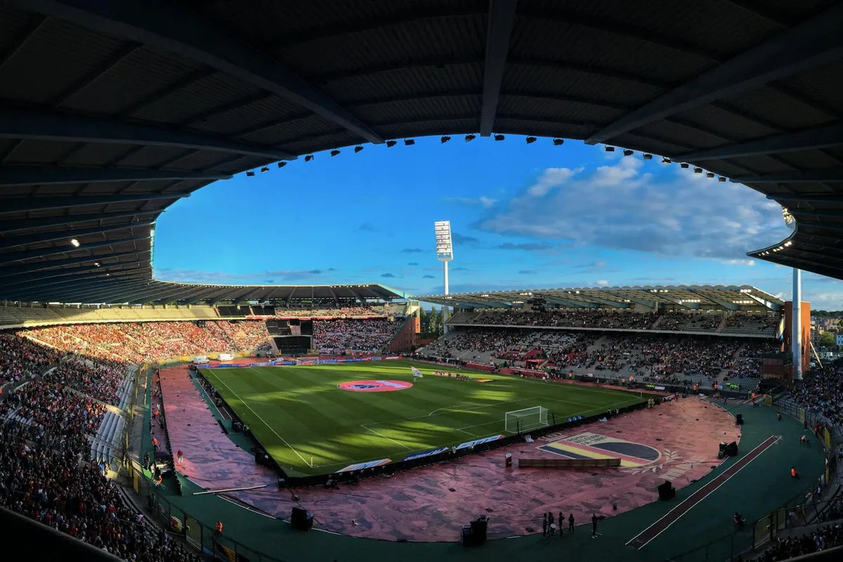 Chelsea Midfield Battle