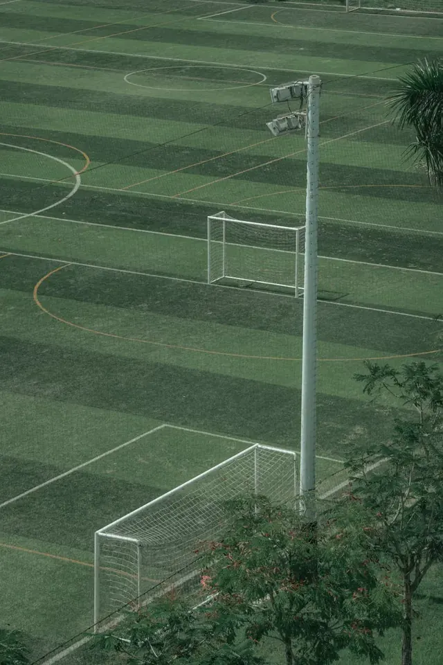 Midfield Battle